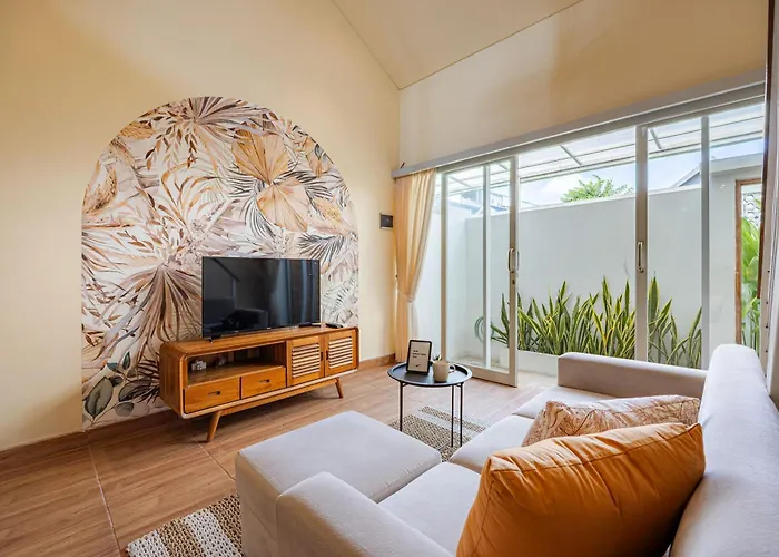 Cove Lotus Lofts